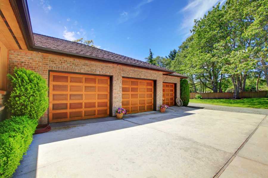 garage door company in parker