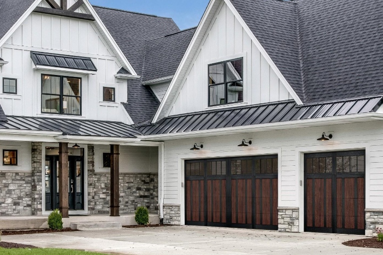 C.H.I. Garage Doors Shoreline Collection