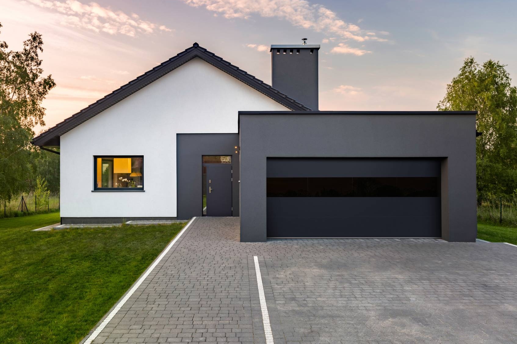 C.H.I. Garage Doors Sterling Collection