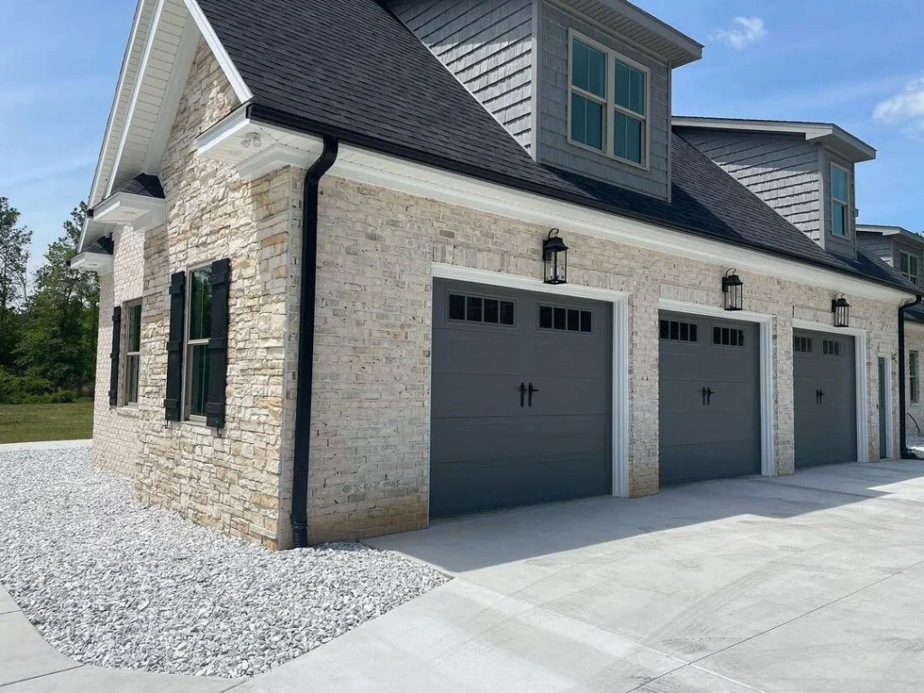 C.H.I. Garage Doors